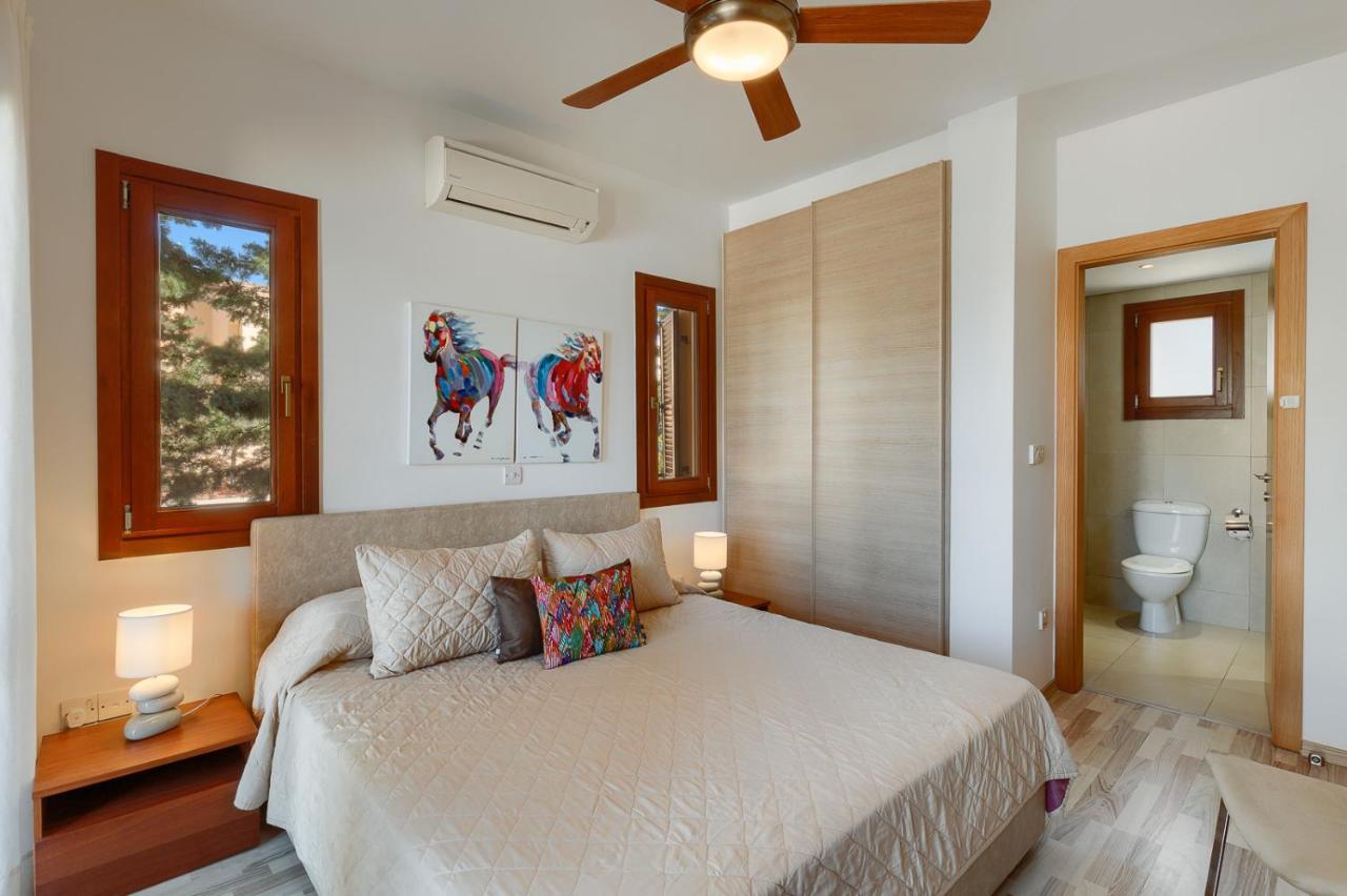 Aphrodite Hills - 4*