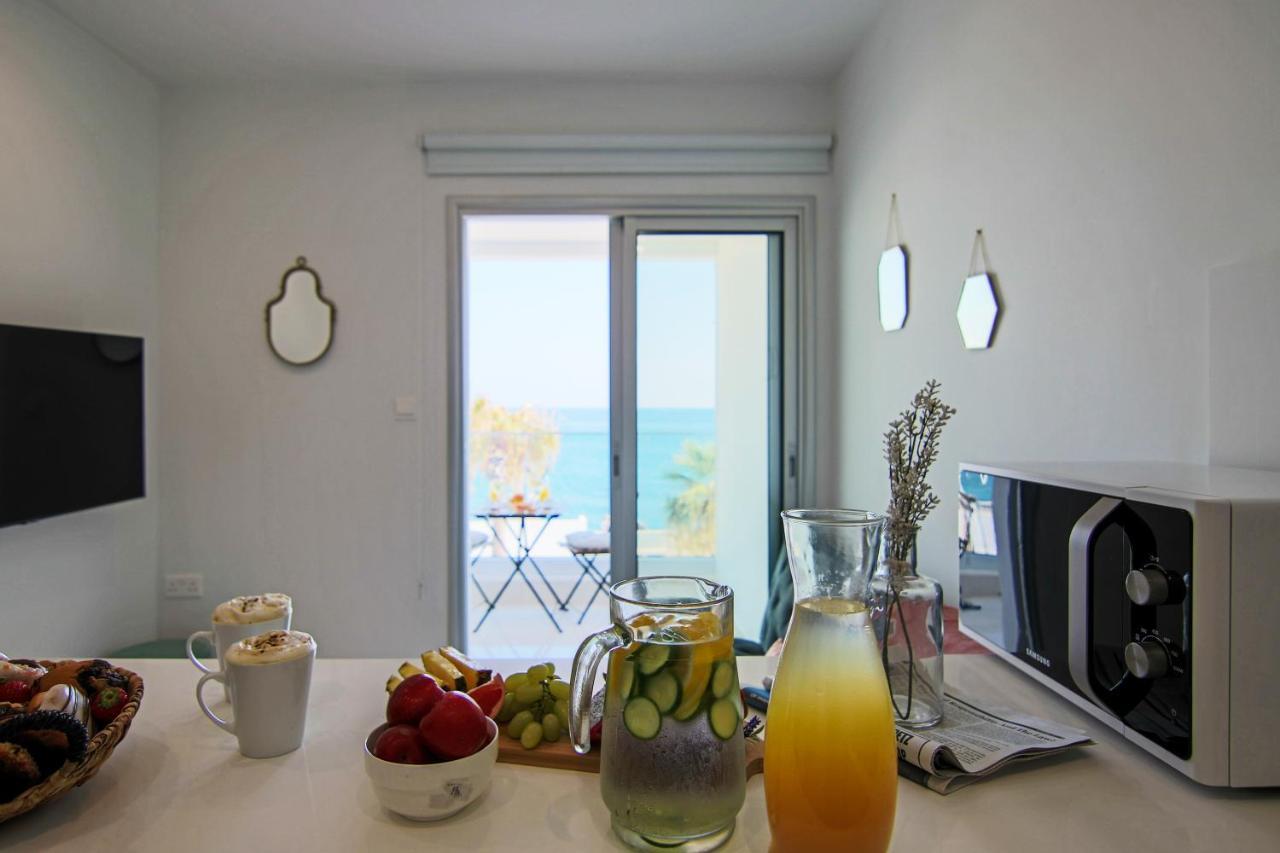 Apartment Phaedrus Living: Seaview Onyx Flat Lighthouse 48