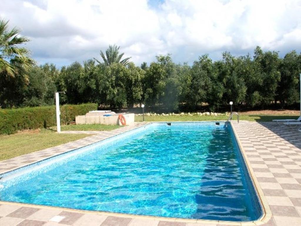 Amalthia * Coral Bay