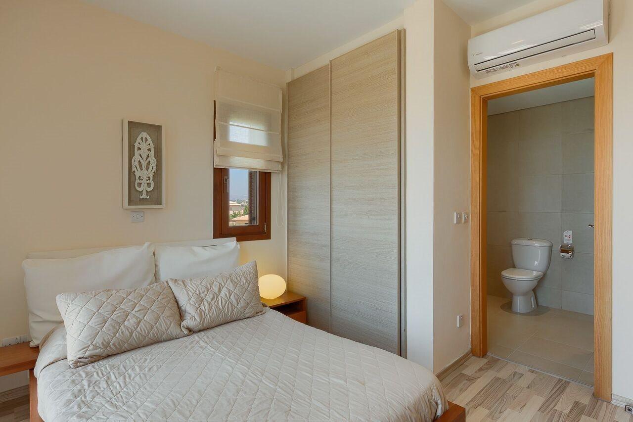 Apartment Residences *