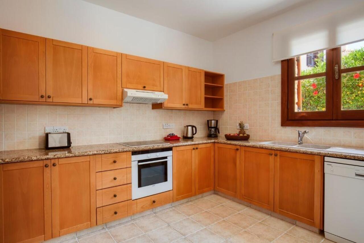 Apartment Residences Aphrodite Hills