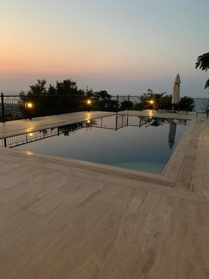 Spectacular Views From In Lapta Villa