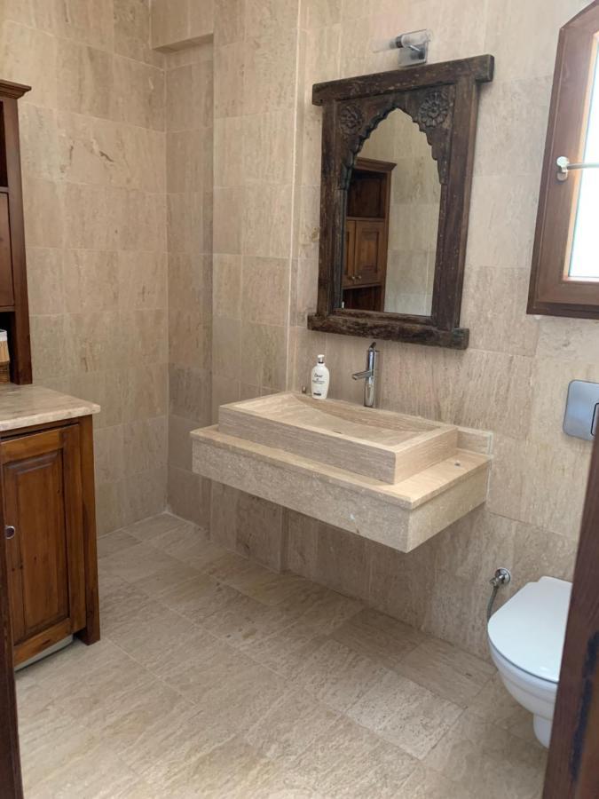 Villa Spectacular Views From In Lapta