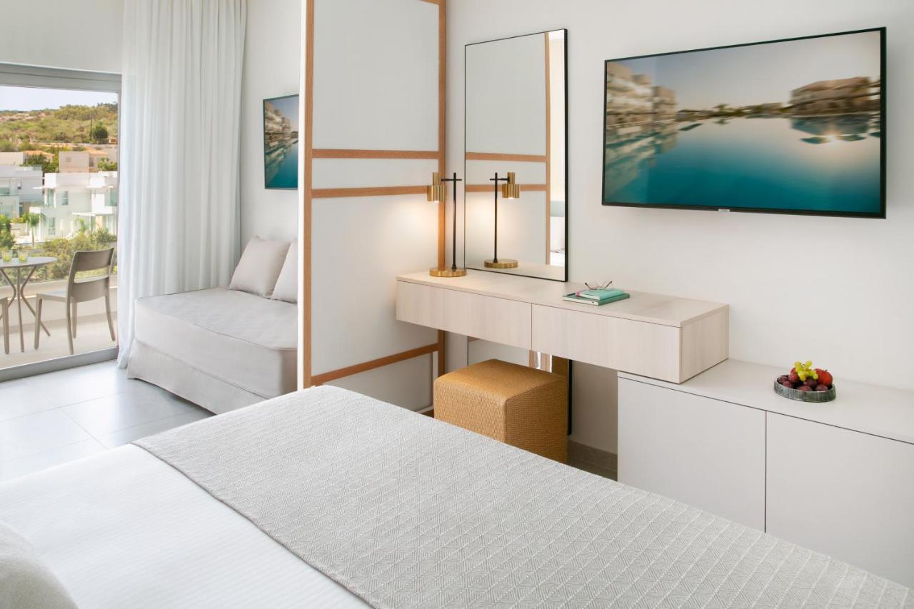 Atlantica Aqua Blue Hotel Protaras
