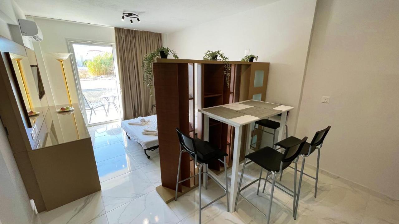 Apartment Fotoxenia Luxury Apts