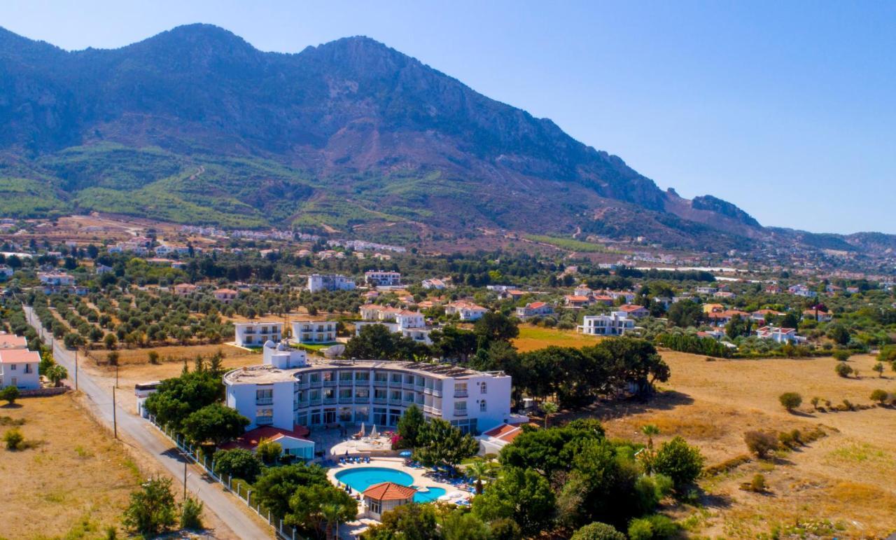Sempati Hotel 3*