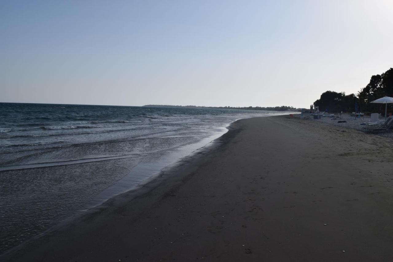 Pampering Dream, A Stunning Luxury Retreat At Yialos Village *