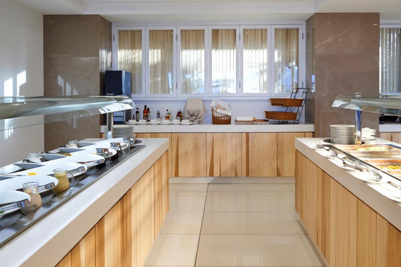 Sunrise Oasis & Waterpark Hotel Protaras