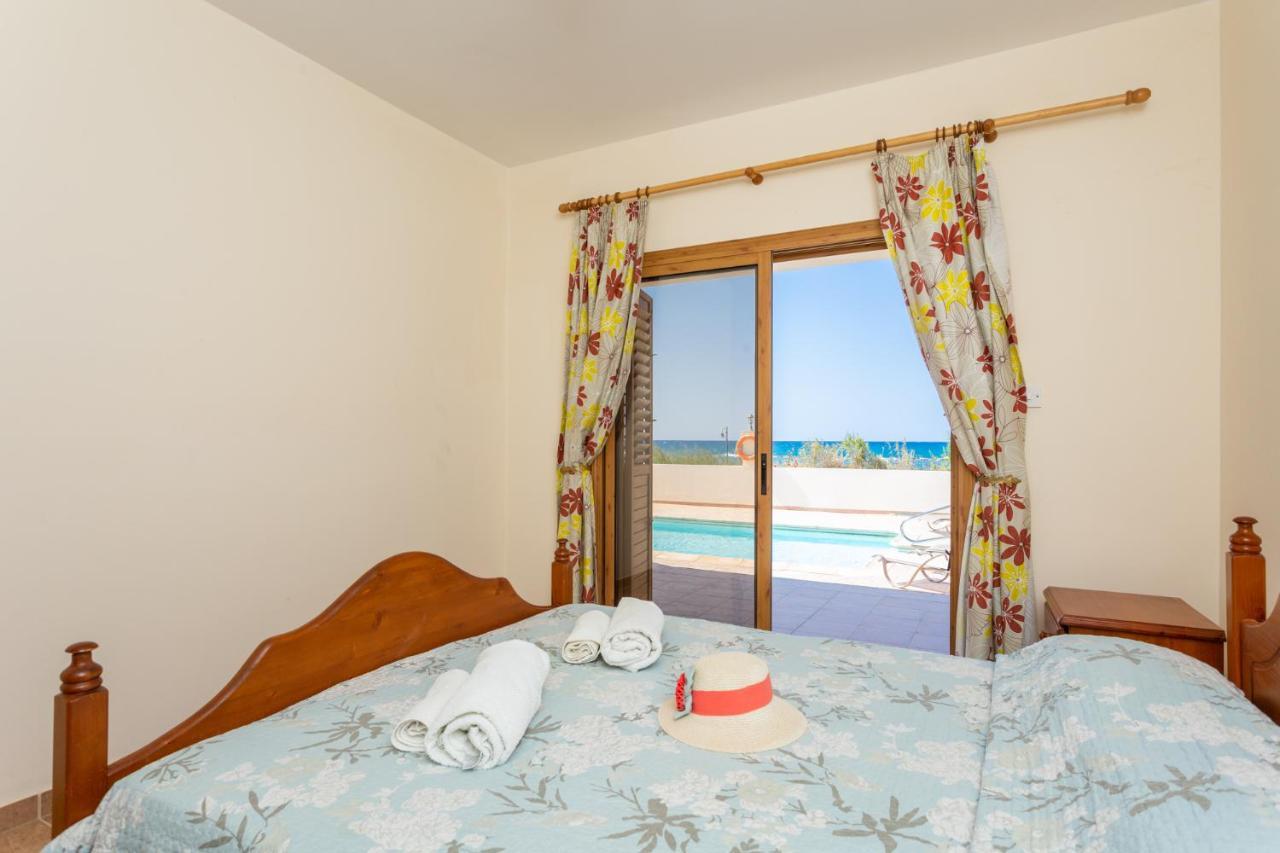 Achilles Beach Villa Polis