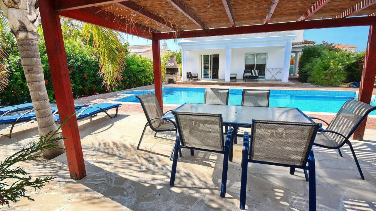 Villa Demetra Coral Bay