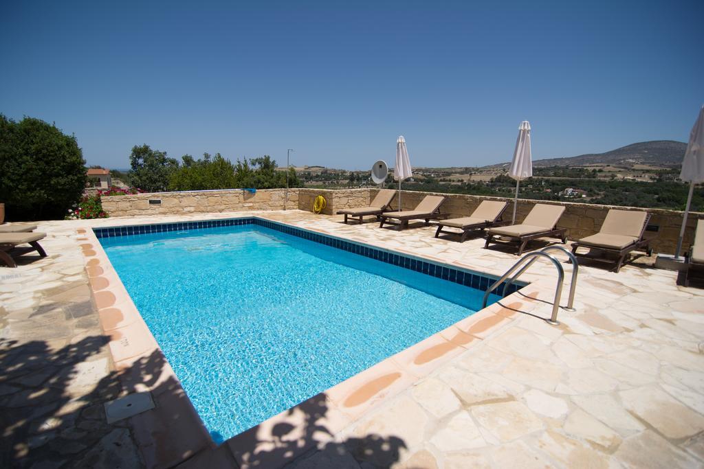 Elpida's Stone Country house Goudhi