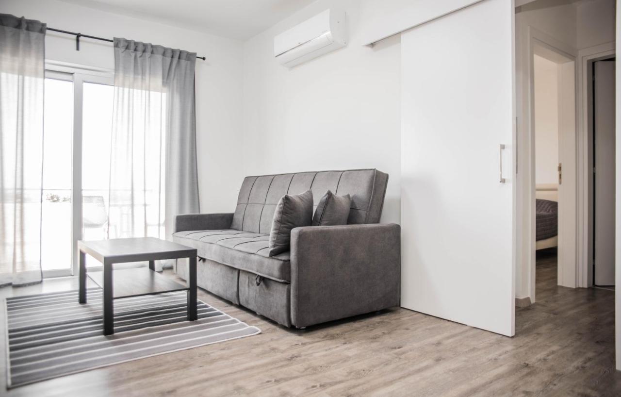 Apartment Lovely One Bedroom With View *