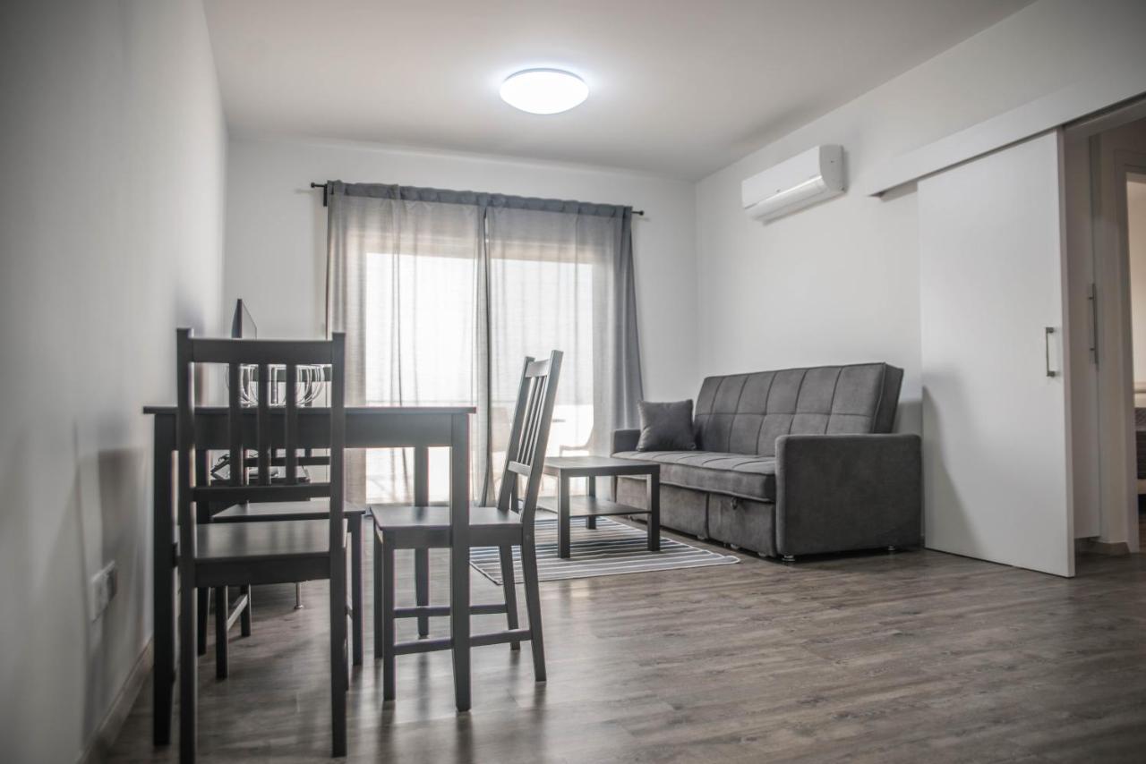 Lovely One Bedroom With View Apartment Kissonerga