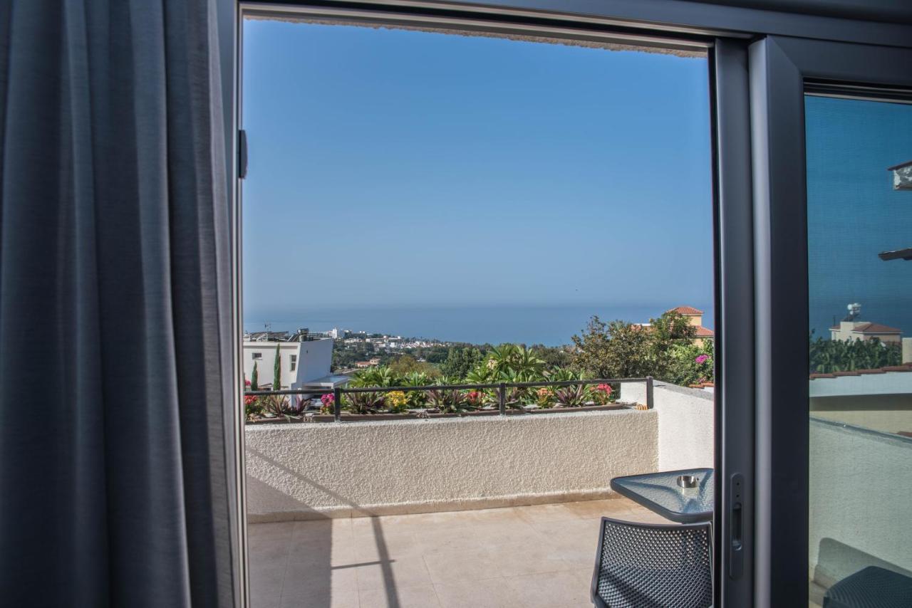 Lovely One Bedroom With View Apartment *