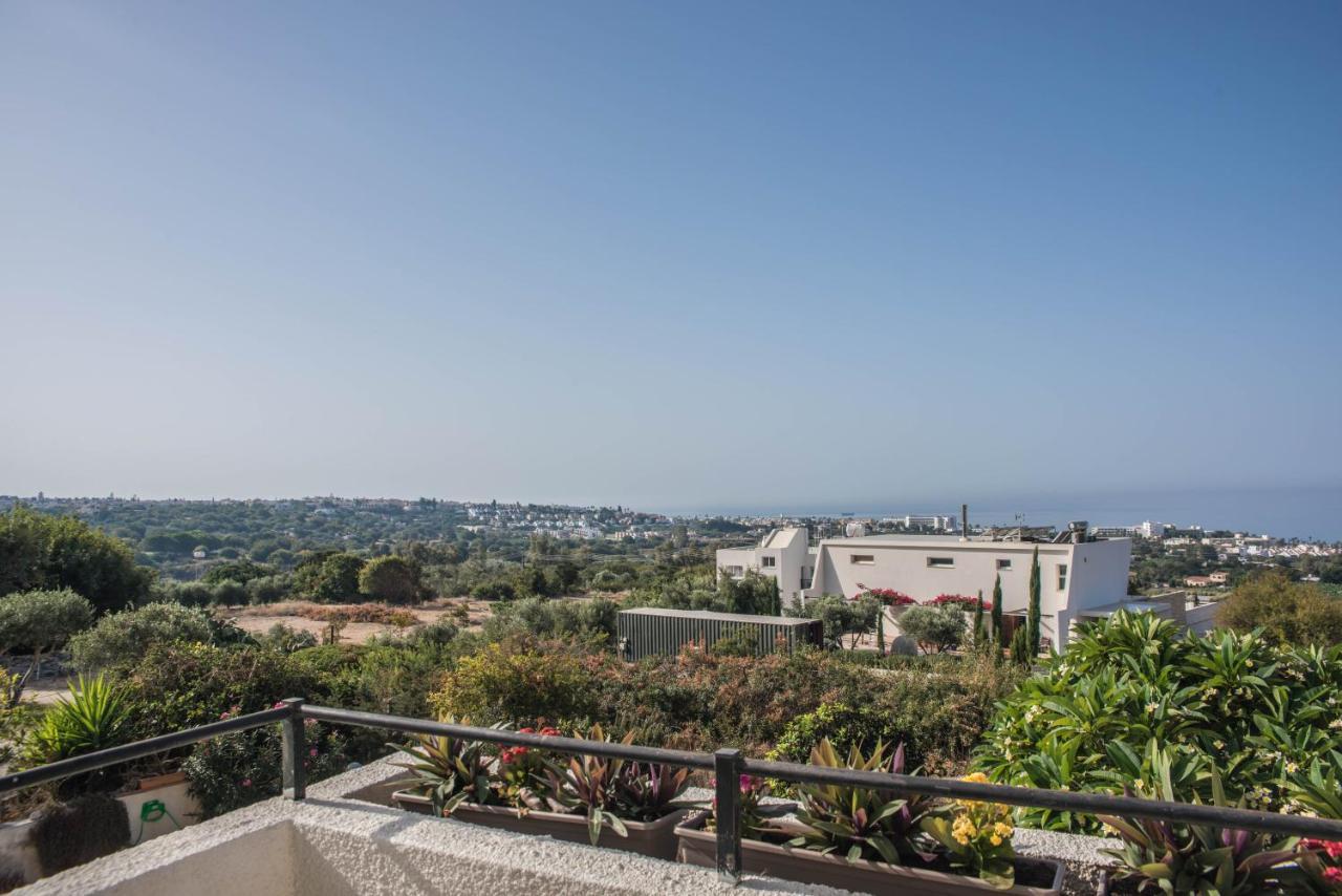 Lovely One Bedroom With View Apartment Kissonerga