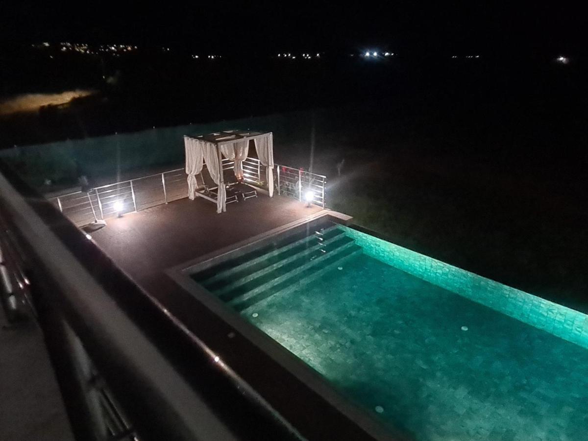 Eva Luxury * Lachi
