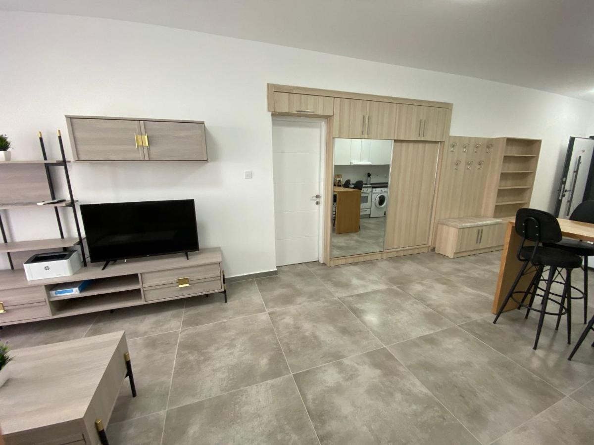Ceasar Cyprus - Leona Apartment