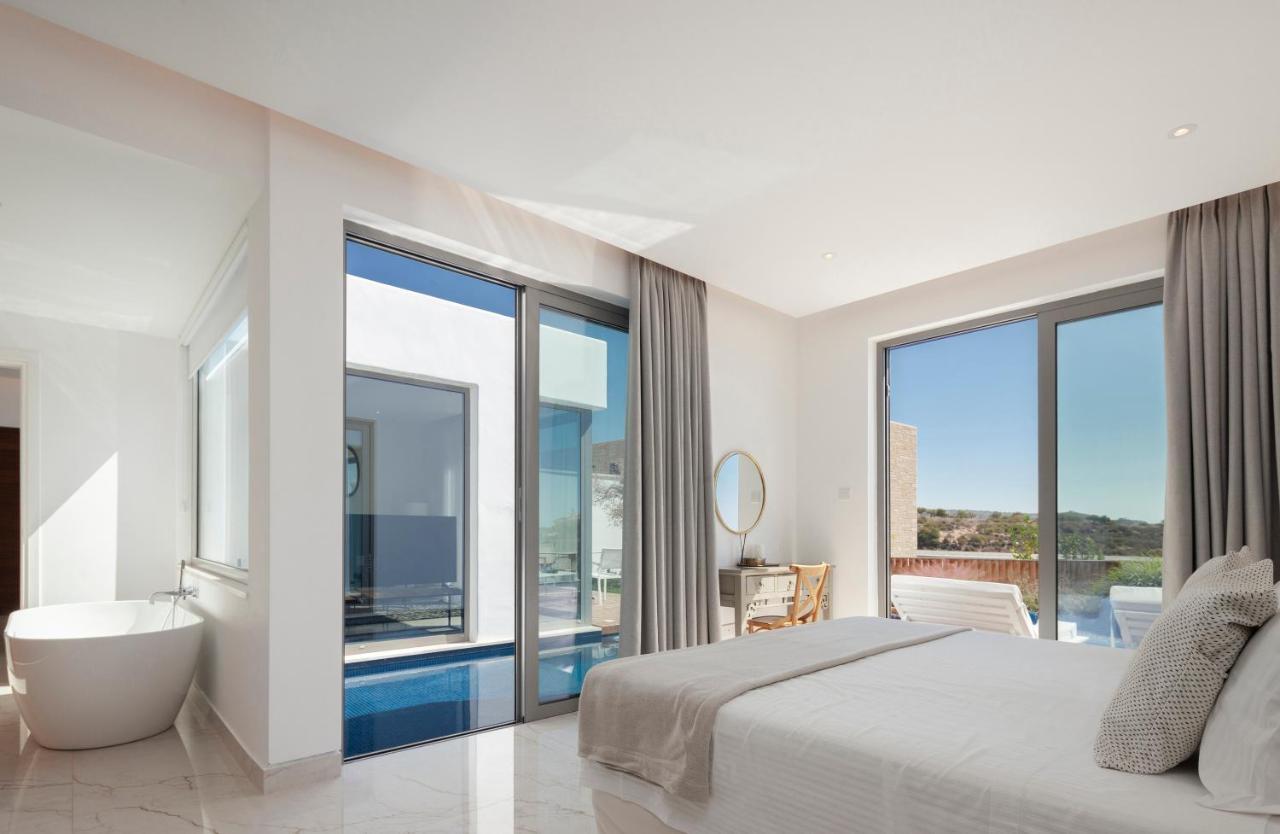 White Pearl Villa