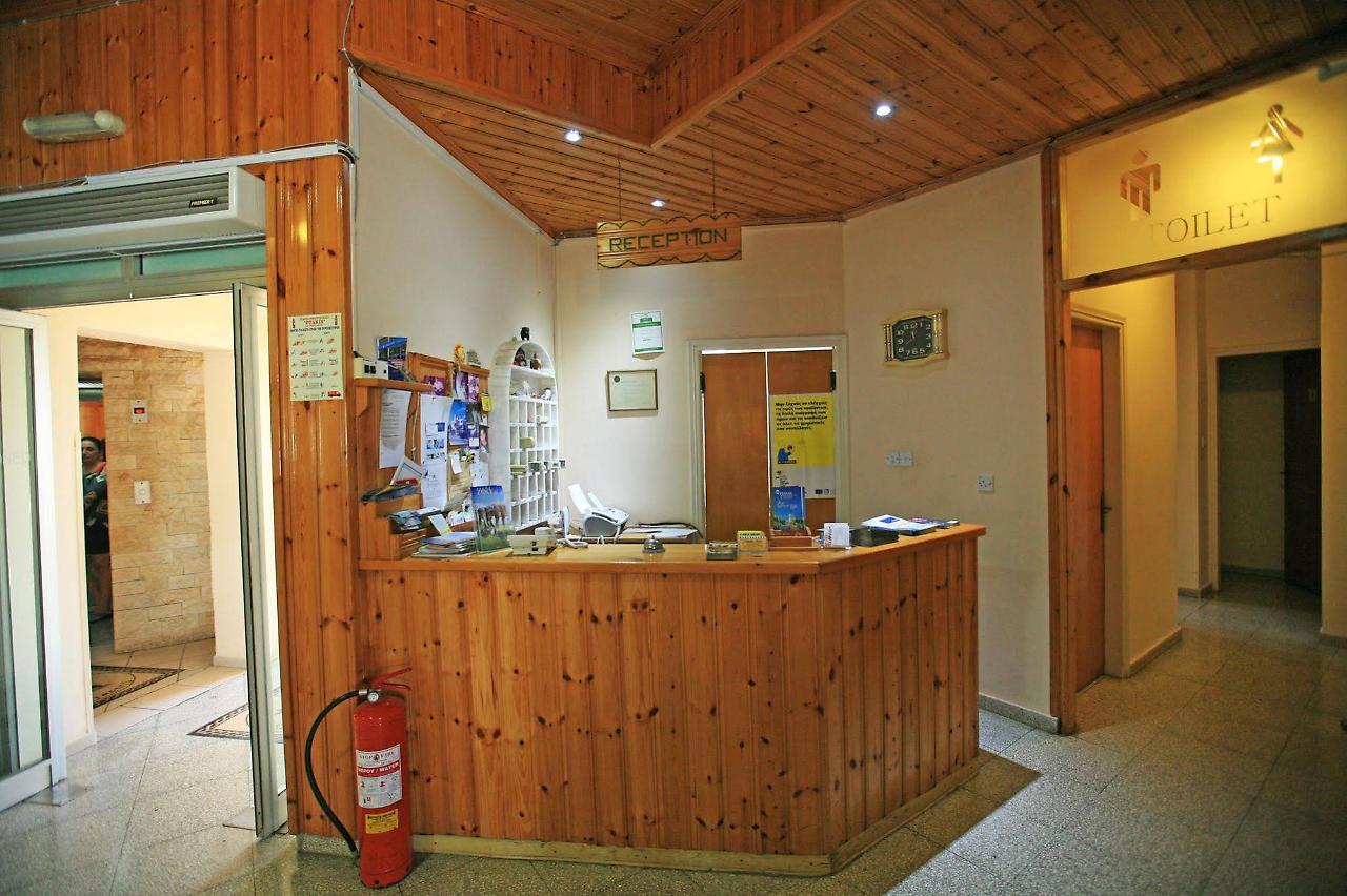 Aparthotel Petsas Coral Bay