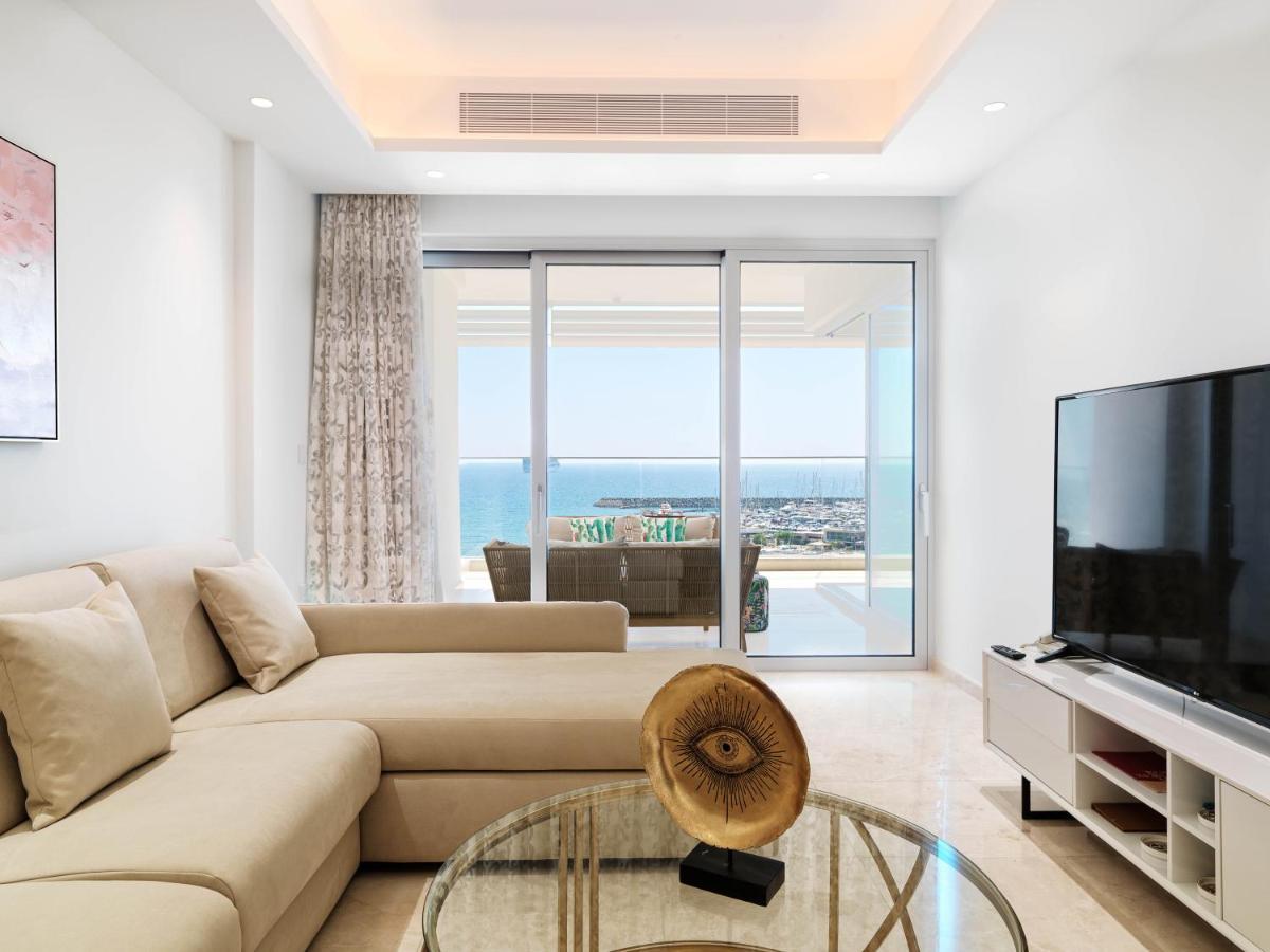 Aparthotel The Tower At St Raphael Limassol