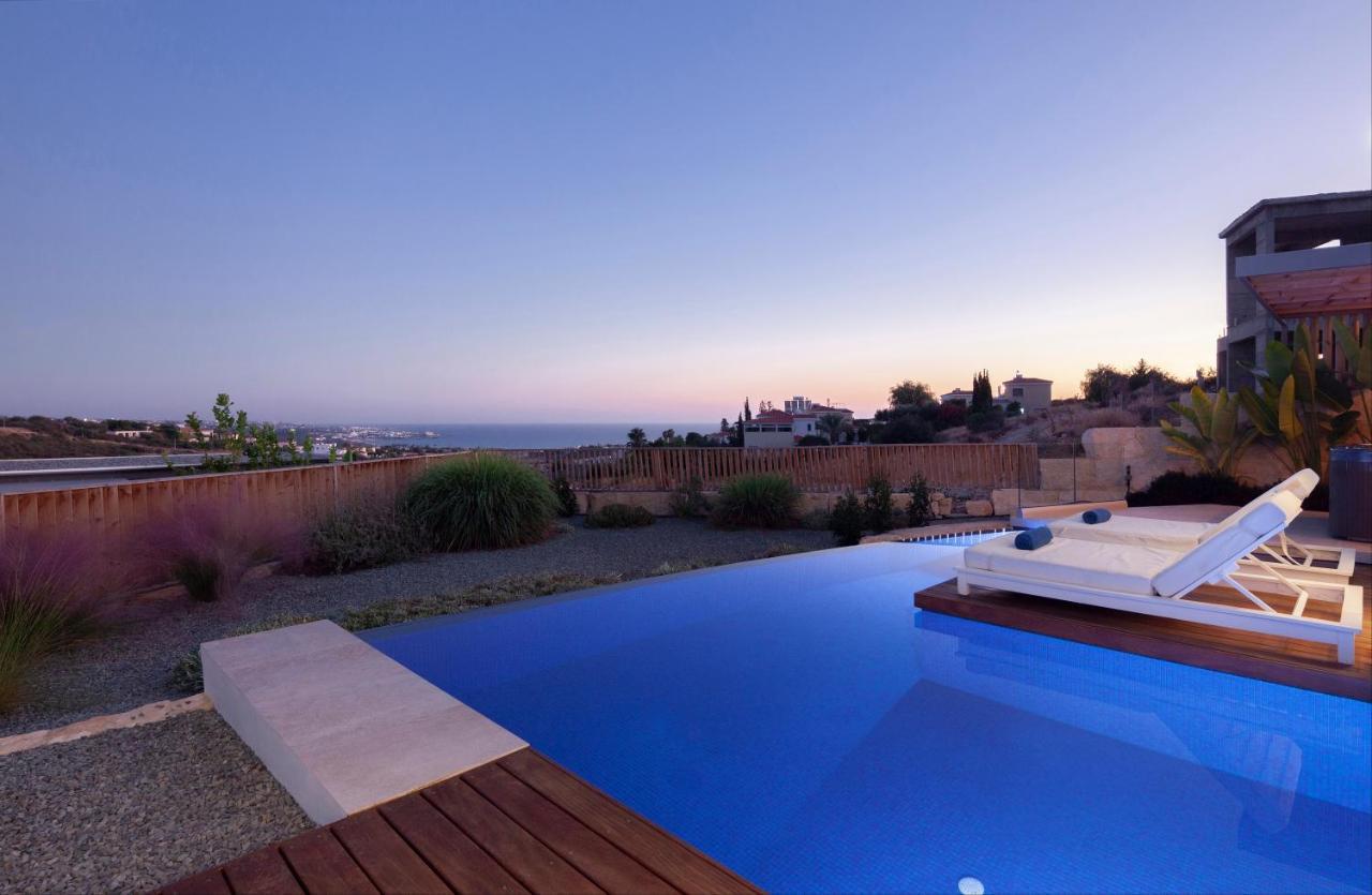 Villa White Pearl