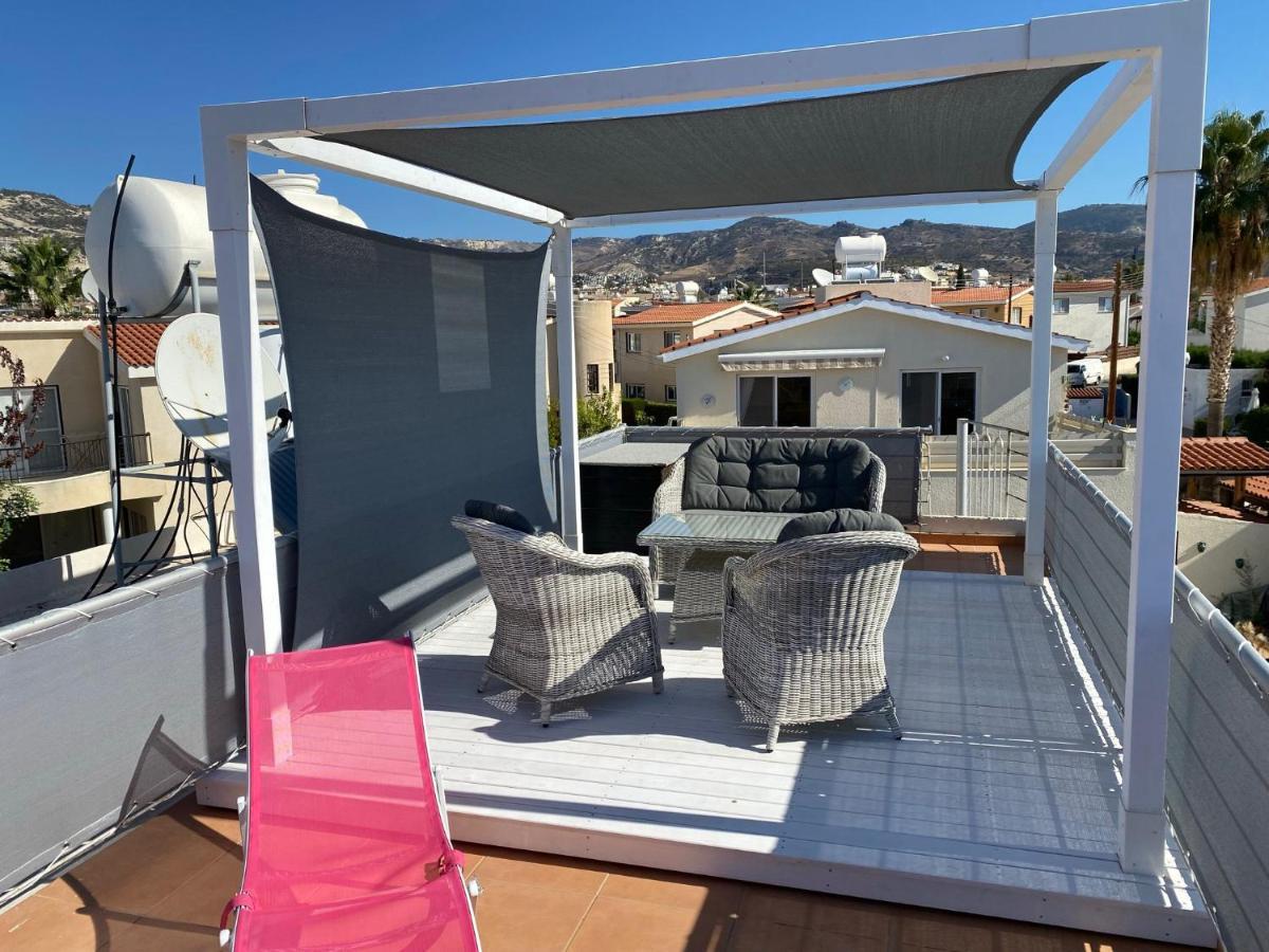 Roof Terrace & Sea View Entire Apartment *