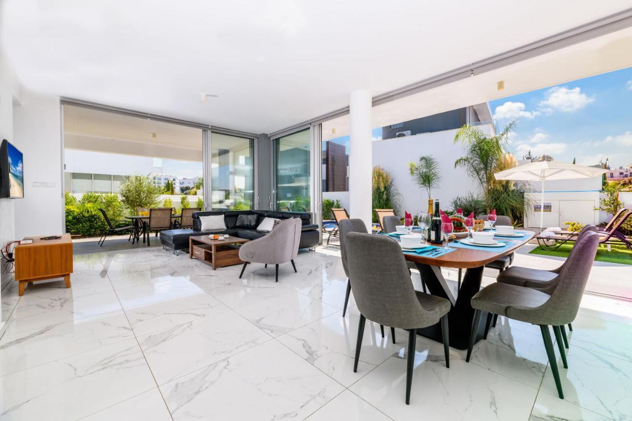 Olivine Waves Villa *