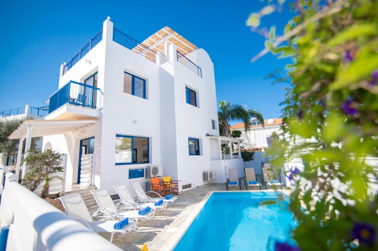 Saint Nikolas Villa Protaras