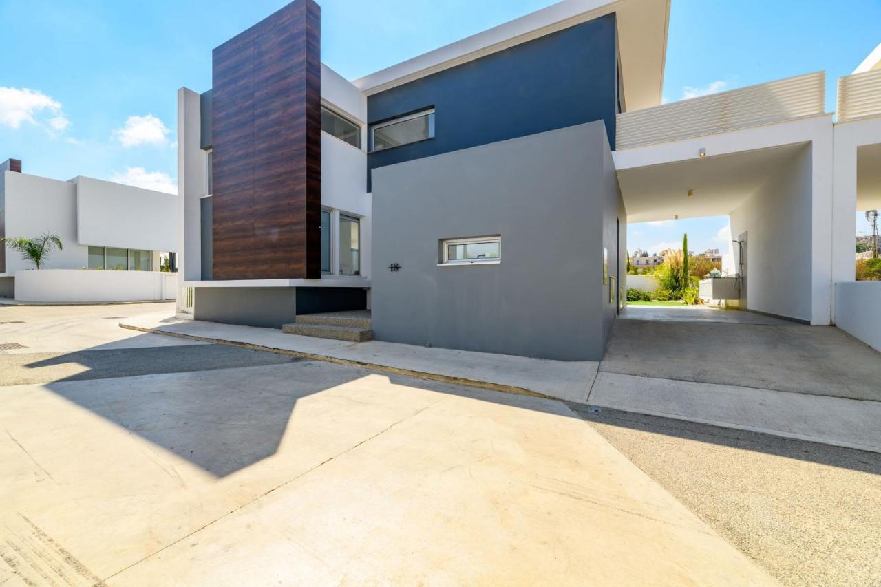 Olivine Waves Villa *