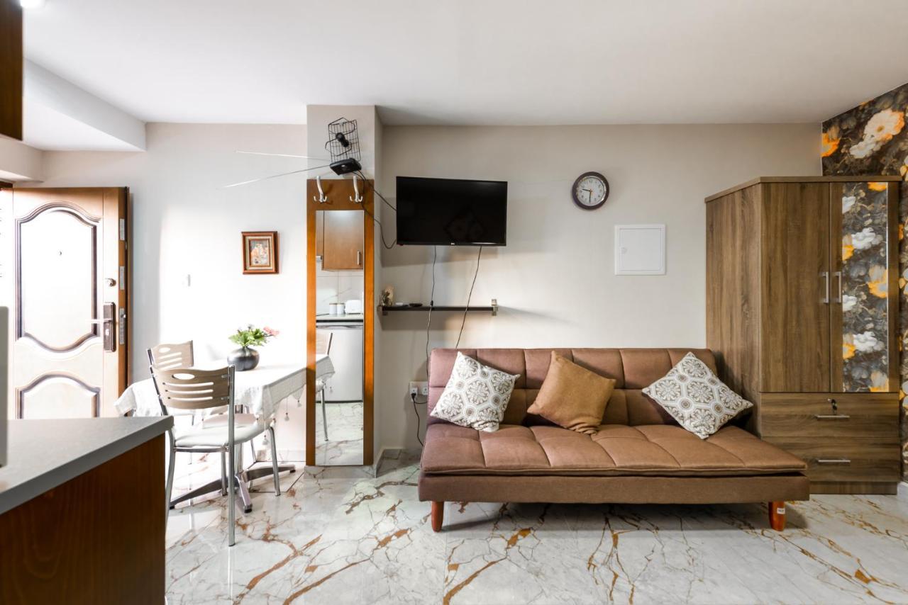 Apartment Pinecone - 3 Units