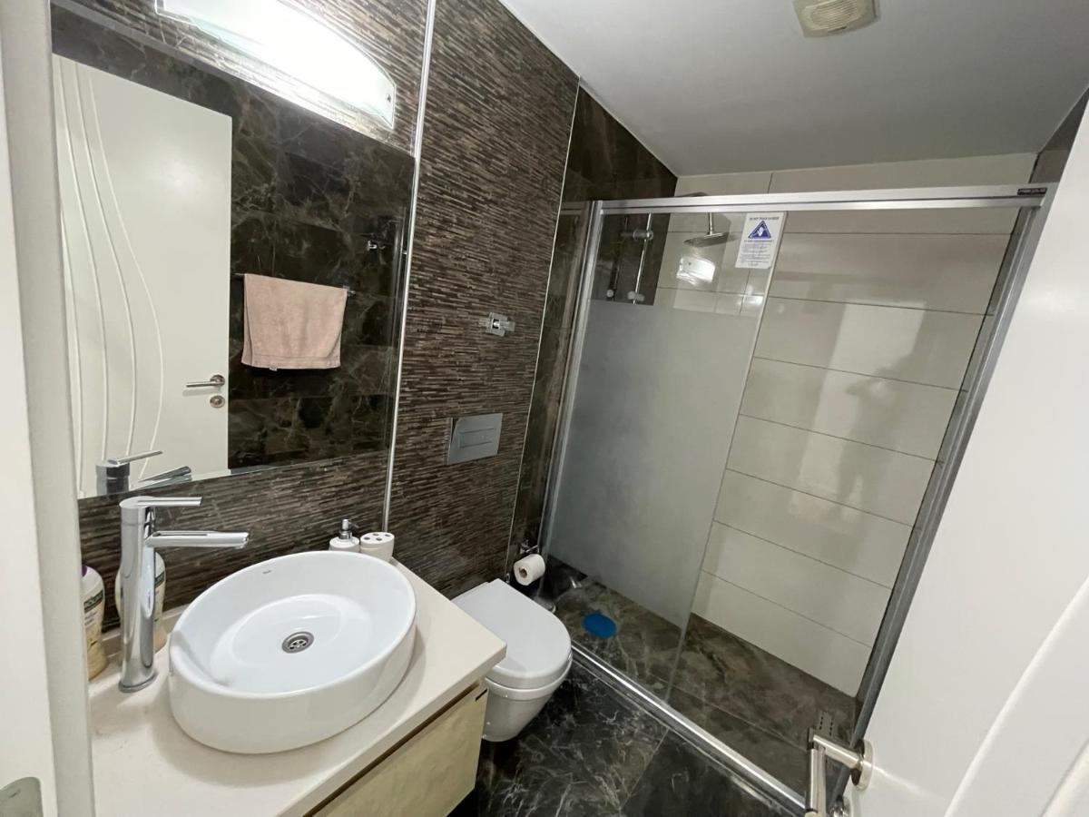 Elegant 2+1 Flat In The Heart Of Kyrenia + Wifi Apartment *