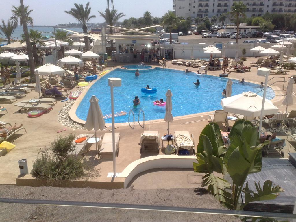 Hotel Vrissaki 4*