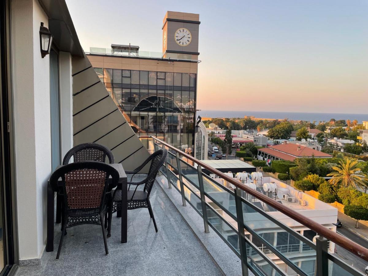 Elegant 2+1 Flat In The Heart Of Kyrenia + Wifi *