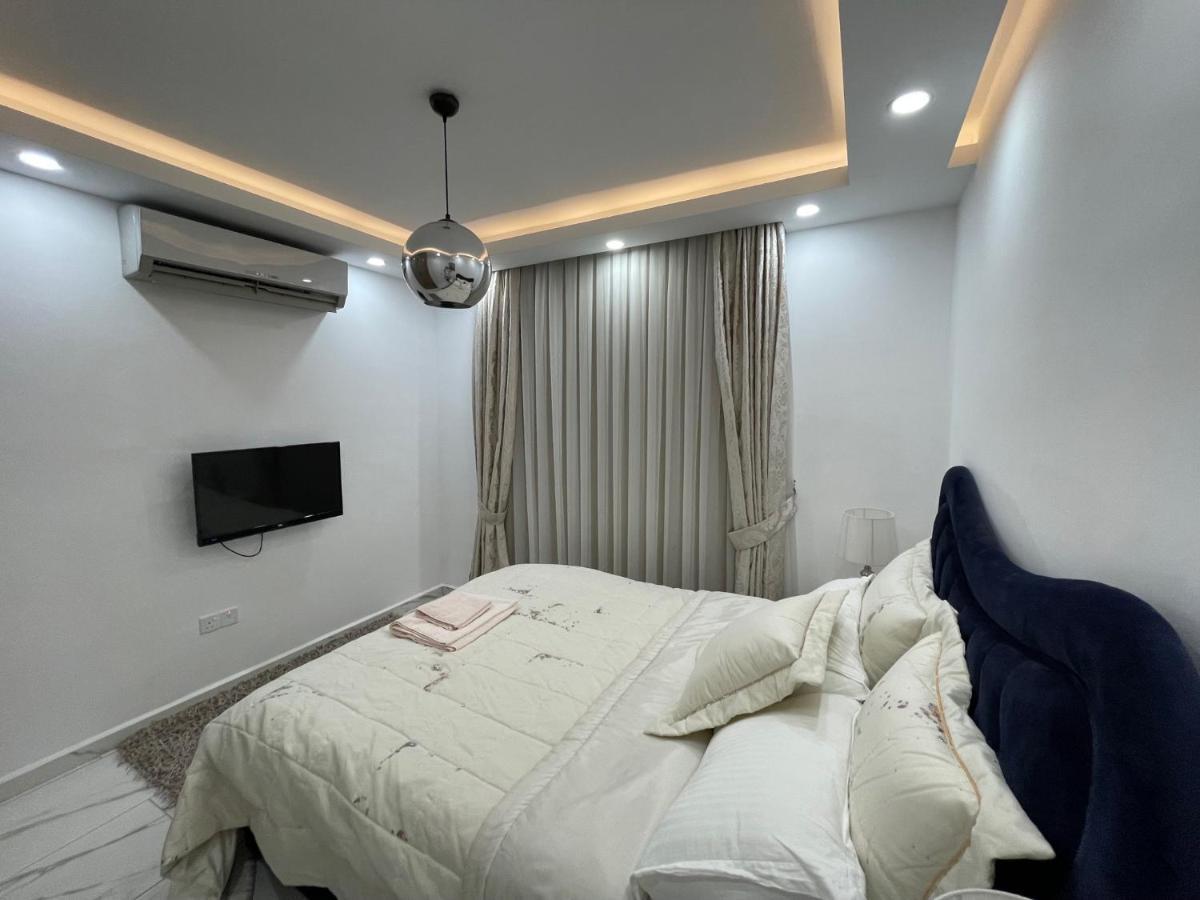 Apartment Elegant 2+1 Flat In The Heart Of Kyrenia + Wifi *