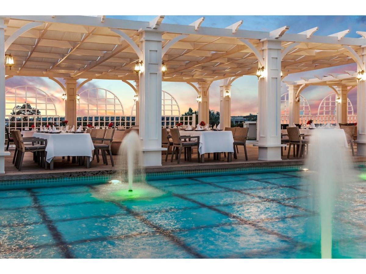 Hotel Kaya Artemis & Casino