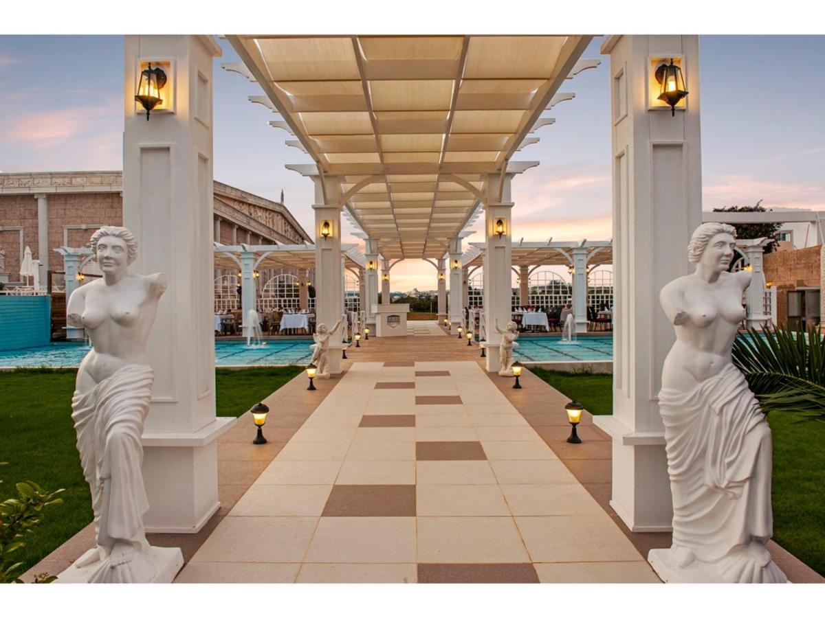 Kaya Artemis & Casino Hotel 5*