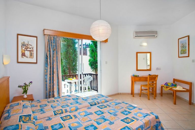 Hotel Akti & Village 4*