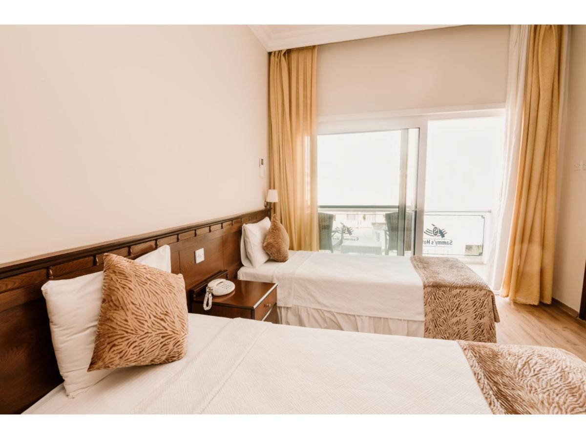 Hotel Sammy's 3*