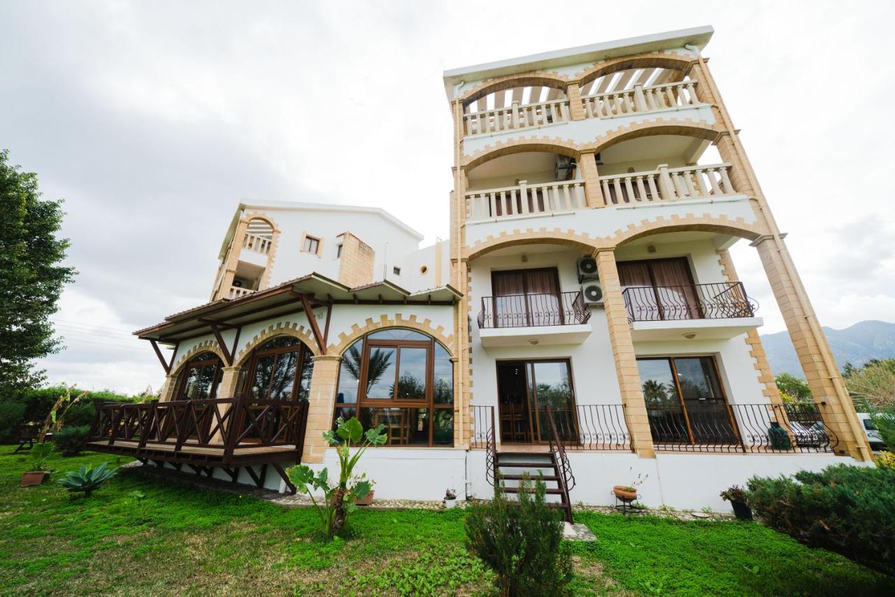 Topset Hotel 3*