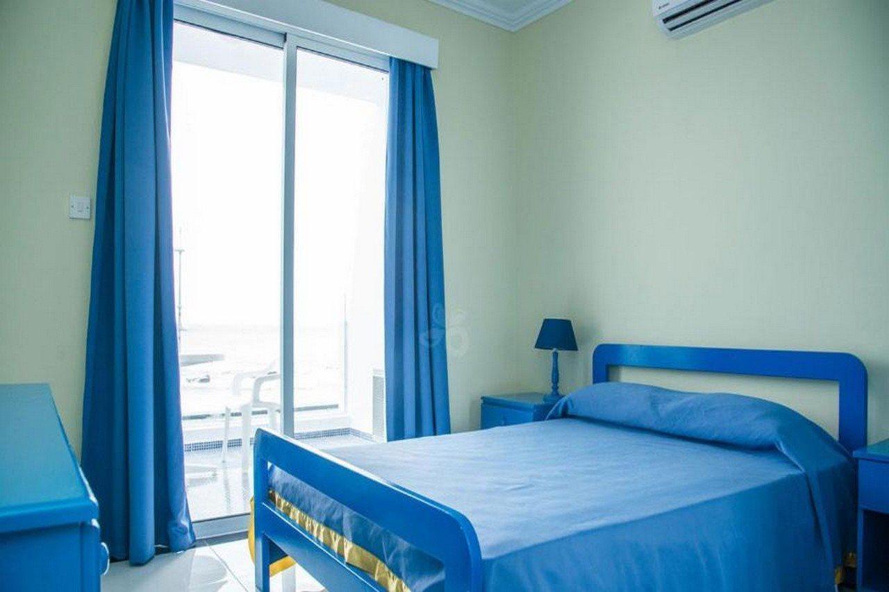 Paphinia Seaview Aparthotel Paphos