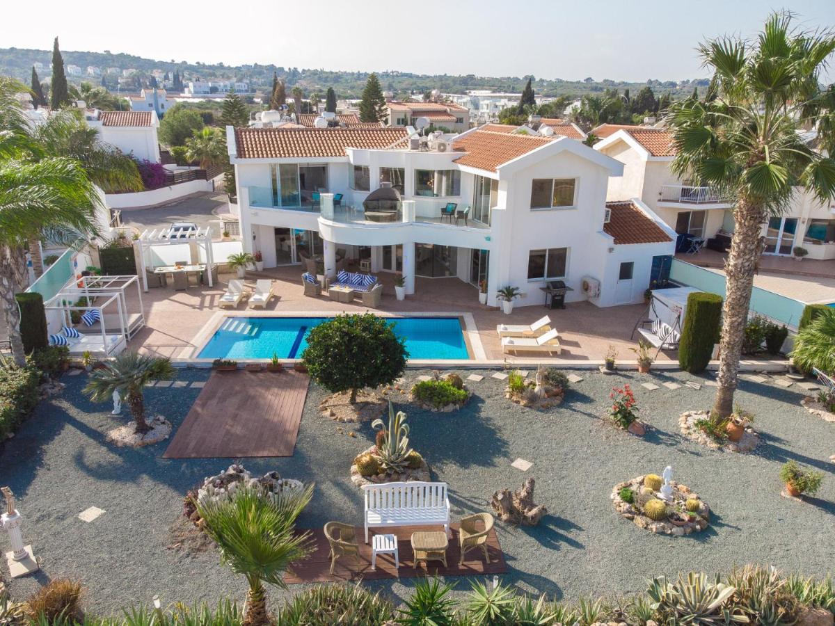 113 Villa Protaras