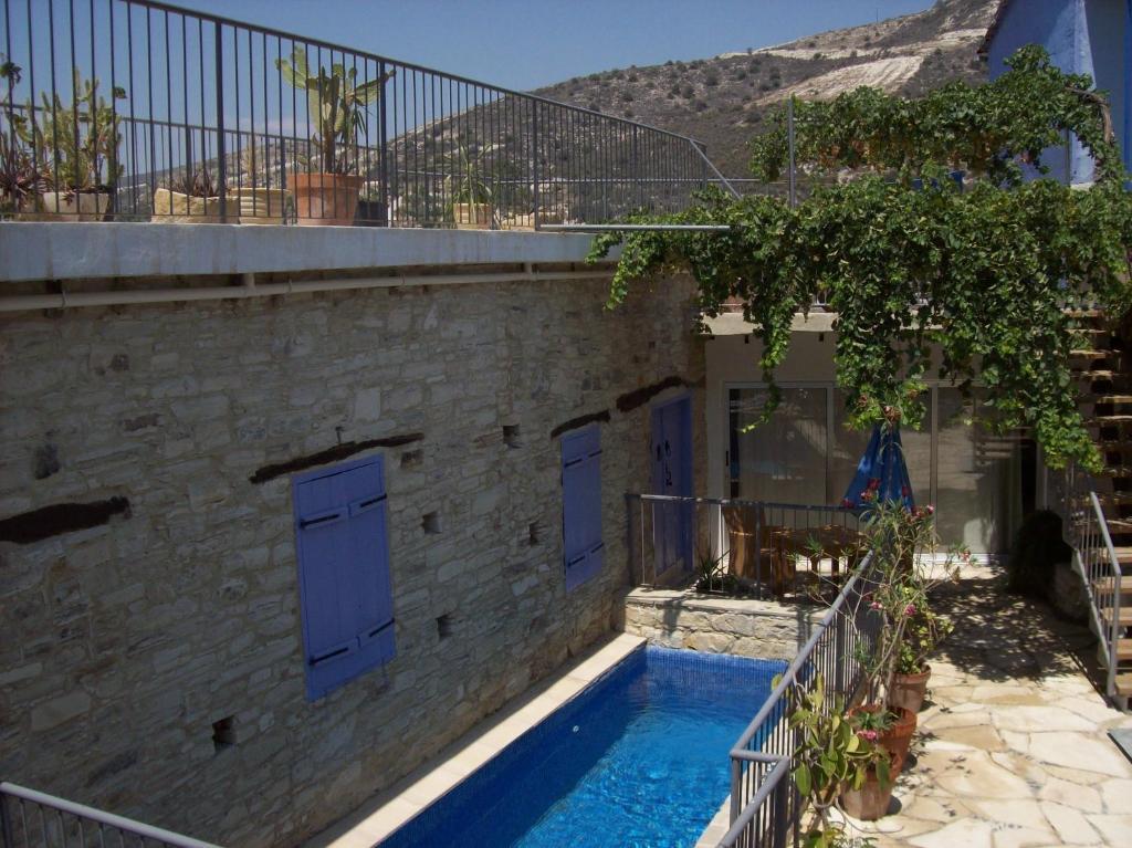 Sofronis House