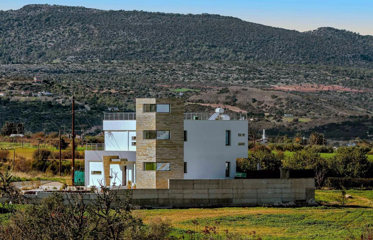 Eva Luxury Villa Lachi