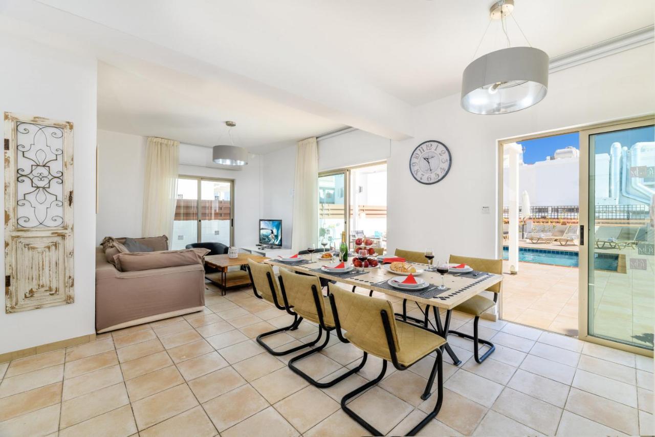 Sunrise Bay #1 Villa