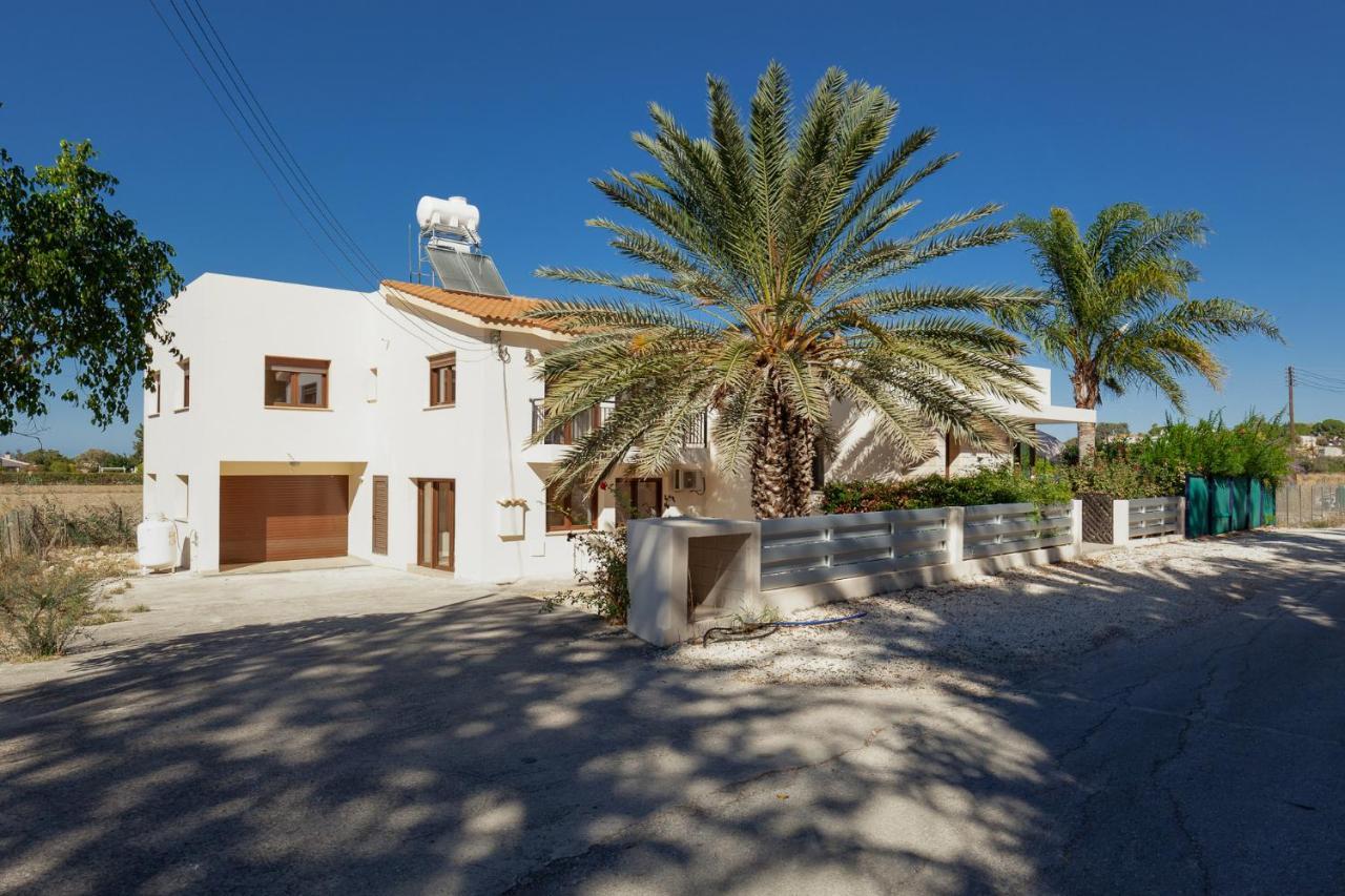 Villa Alkistias & Konstantinos Lachi