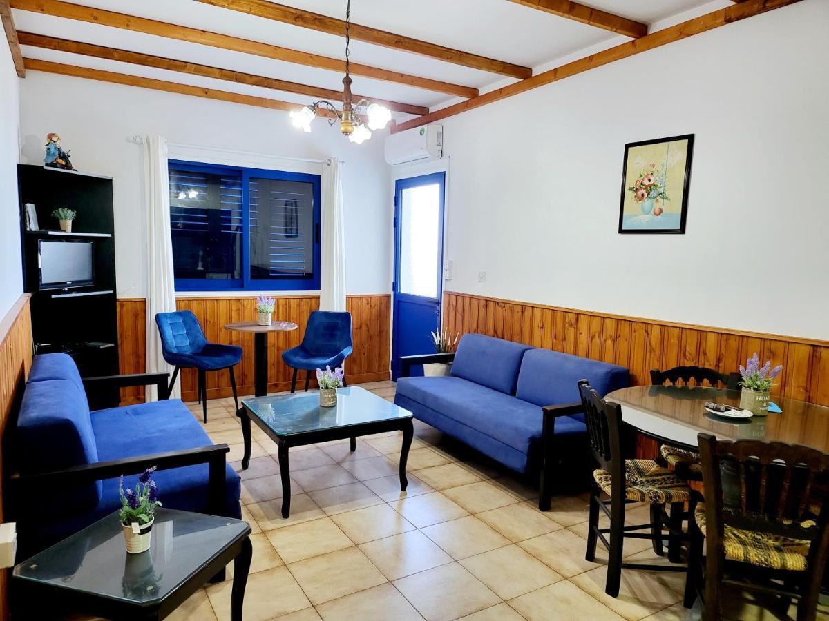 Apartment Kanalli Pomos