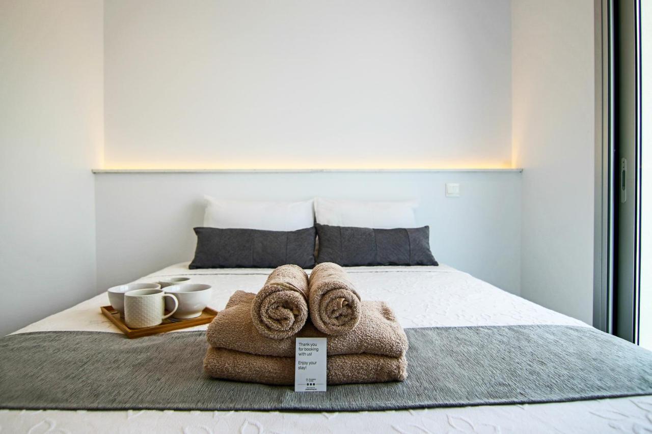 Phaedrus Living - Seaside Executive Flat Harbour 202 Apartamento Paphos