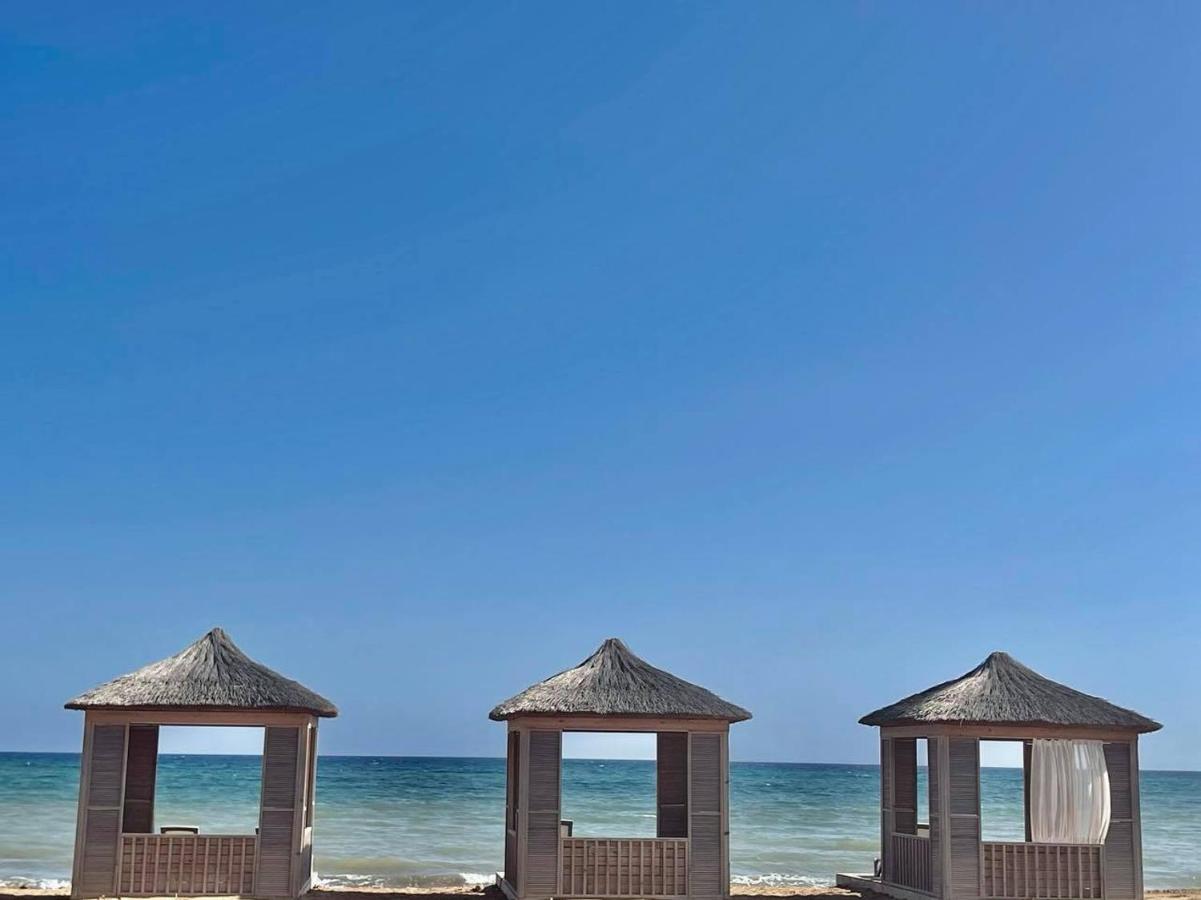 Relaxing Penthouse Suites By The Sea Vokolidha