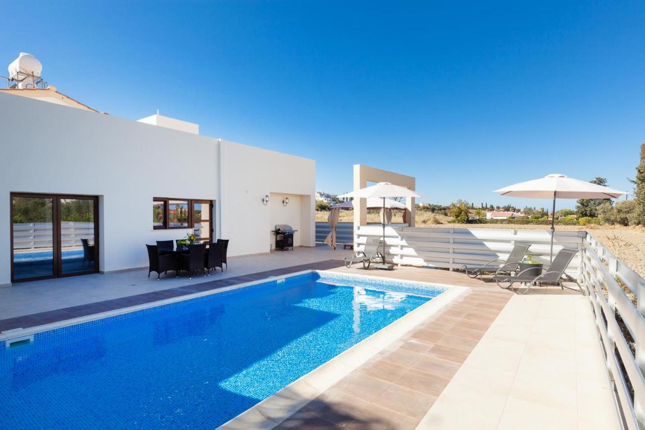 Villa Alkistias & Konstantinos Lachi
