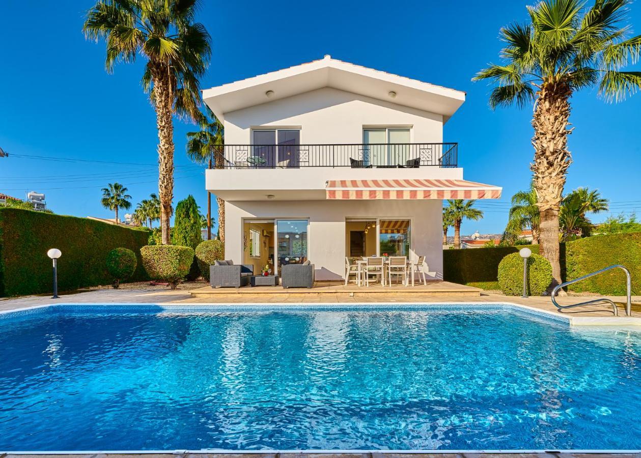 Villa Roker By Ezoria Coral Bay